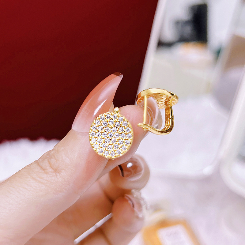 Pendientes de circón estrellado personalidad de la moda todo partido joyería exquisita pendientes redondos geométricos accesorios de las mujeres suministro