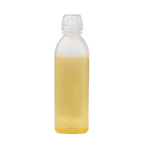 Oil pot, kitchen spray bottle, household screaming oil bottle, volume control oil pot, seasoning bottle, sauce vinegar, sesame oil cooking wine container