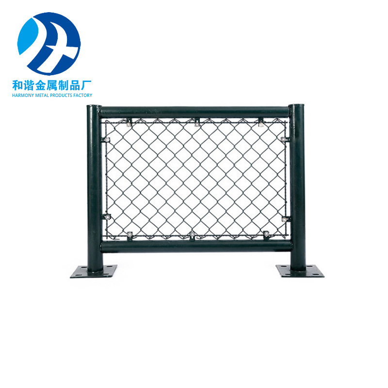 厂家直供球场围栏网体育围网，操场铁丝网，可上门安装