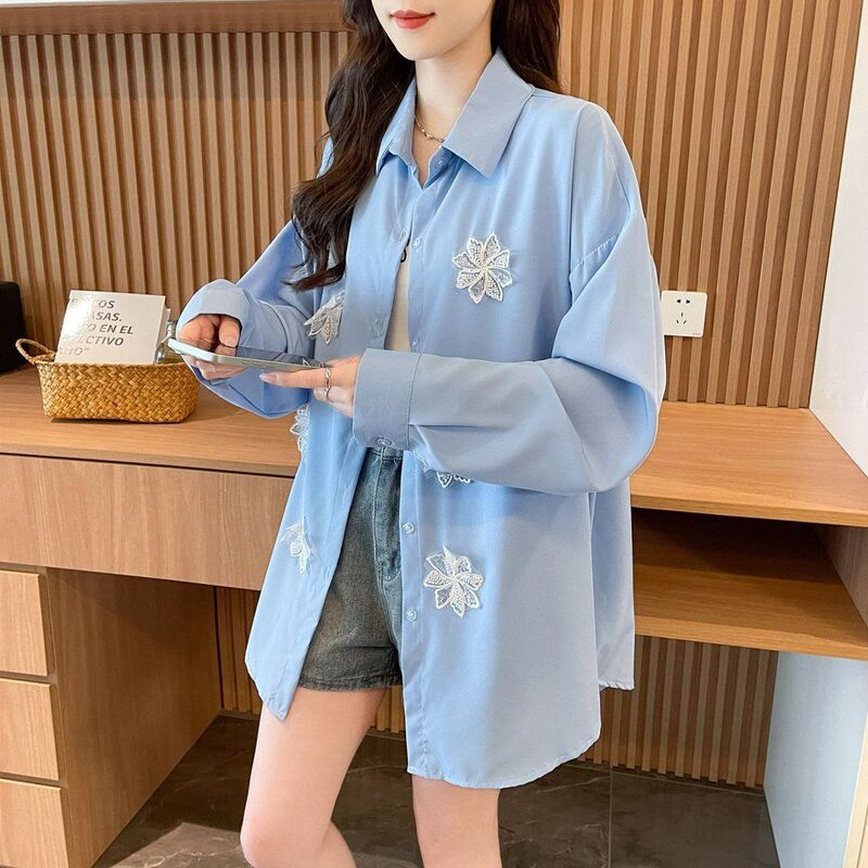 Gentle style light blue lace appliqué shirt for women, loose fit, plus size, medium-long, long-sleeved, thin shirt, sun protection top for women Gentle style light blue lace appliqué shirt for women, loose fit, plus size, medium-long, long-sleeved, thin shirt, sun protection top for women