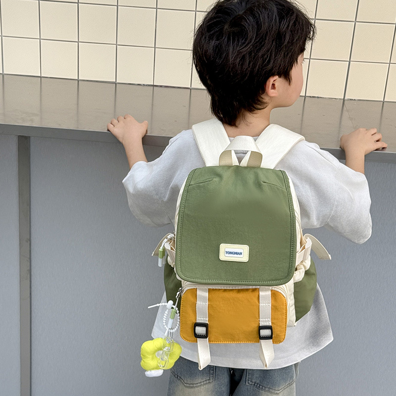 Jardín de infantes, mochila escolar para bebés dulce y encantadora, mochila de flores, 2026 nueva moda de mochila infantil