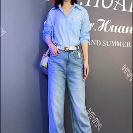 简约风气质感浅蓝色长袖纽扣衬衫上衣套装女2023年新款牛仔裤套装