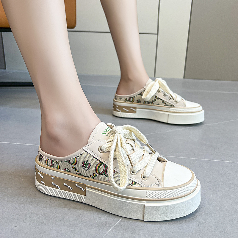 Scarpe di tela traspiranti Primavera ed estate La nuova versione coreana delle mezze pantofole Baotou da donna con fondo spesso casual sono pigre_voghion.com