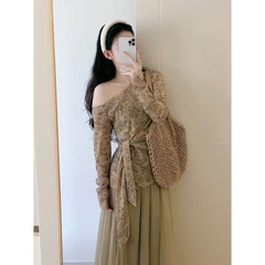 2025早秋新款韩系扎染斜肩长袖t恤女绑带收腰设计感小众打底上衣