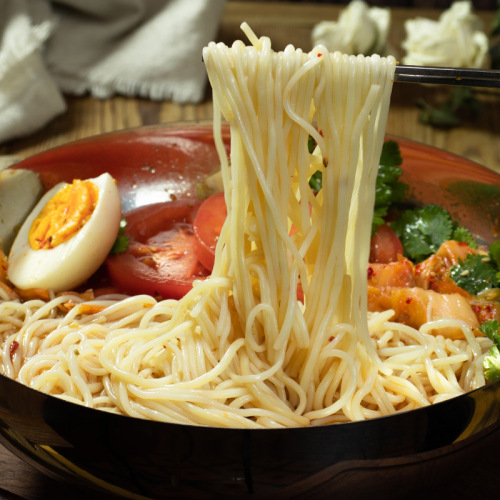 Korean-style wheat cold noodles, Northeast cold noodles, Yanbian Korean-style flavored cold noodles with toppings