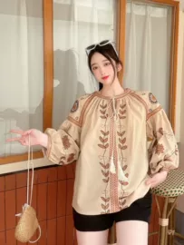 连衣裙;时尚休闲套装;女式衬衫