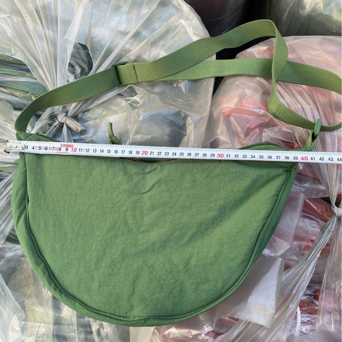 U 가족 같은 스타일 만두 가방 여성 여름 2025 새로운 유행 나일론 방수 안장 가방 백 플러스 ins 크로스 바디 천 가방