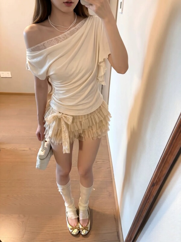 [Official Image] 1189 # 180g Cross-Threaded Fabric + Short-Sleeved T-Shirt + Slim Fit Short Top + Asymmetrical Lace Splicing