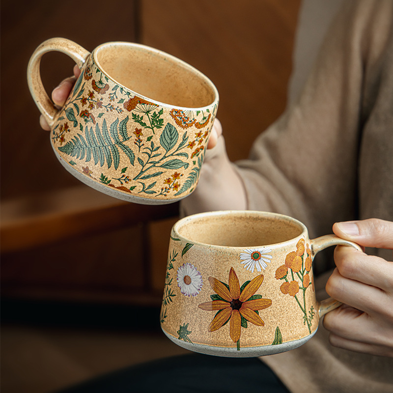Temporada de flores limitada hermosa taza hecha a mano taza de café de cerámica de estilo antiguo regalo de novia exportación transfronteriza femenina