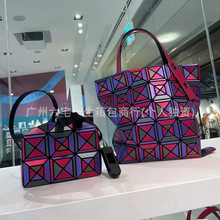 �ձ�һ���¿�������ƴɫ����غ��Ӱ�б���6���ɫ�μ����ذ�