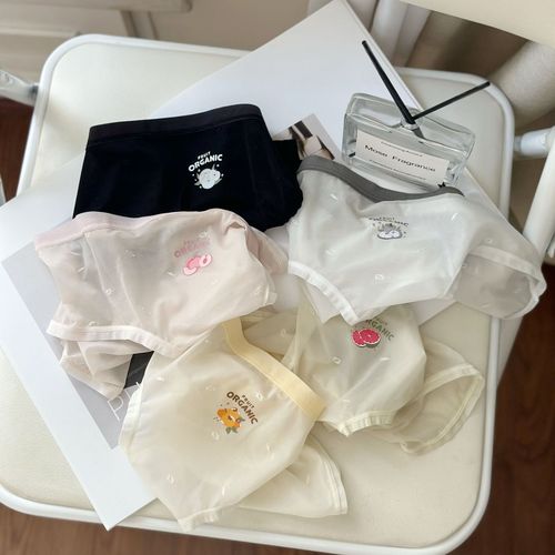 8673 Summer Colorful Cute Fruit Lips Jacquard Ice Silk Girls Mid-waist Underwear Cotton Flap Skin-Friendly Briefs