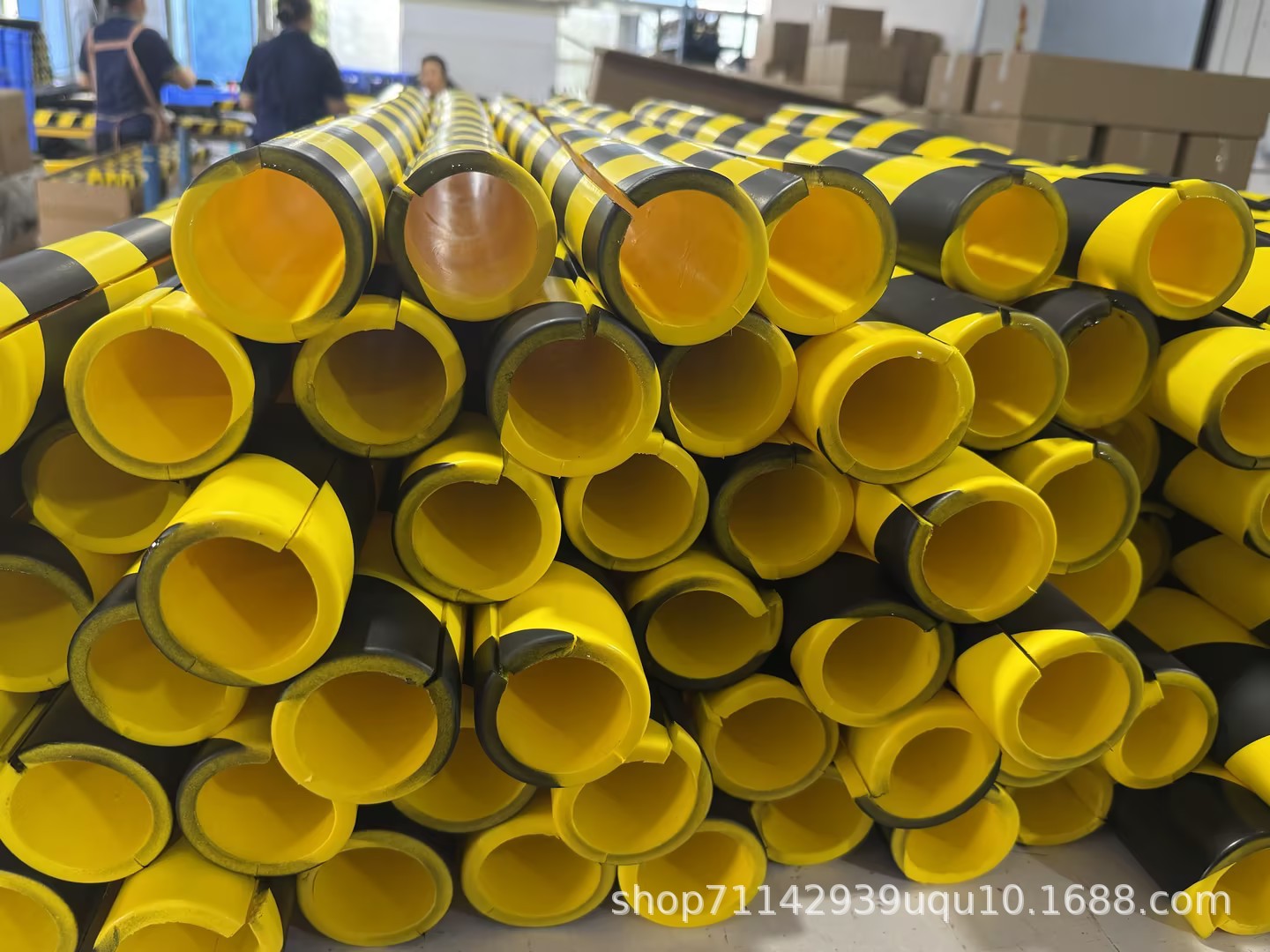 In-Stock Pu Anti-Collision Strips Corner Guards Soft Edge Protection Strips Buffer Anti-Collision Industrial Black and Yellow Warning Self-Adhesive No Drilling Required