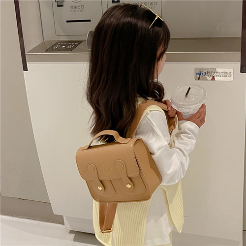 Korean version of children's schoolbags, fashionable retro college style backpacks for boys and girls, cartoon bear PU backpacks, small square bags, trendy