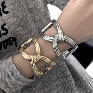 �W���F���Ͻ����C �W�tins�䵭�L�pC�����֭h �羳�䵭�L������l