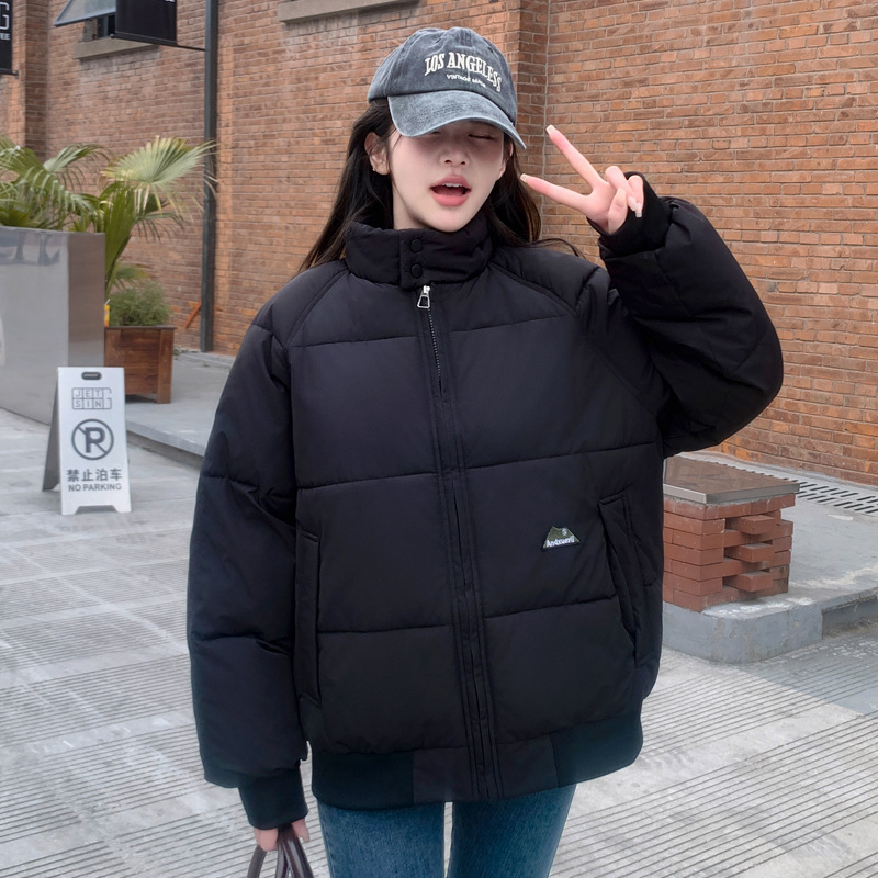 Invierno corto de algodón para niños pequeños estudiantes 2024 nuevo estilo coreano cuello suelto temperamento de algodón para estudiantes chaqueta