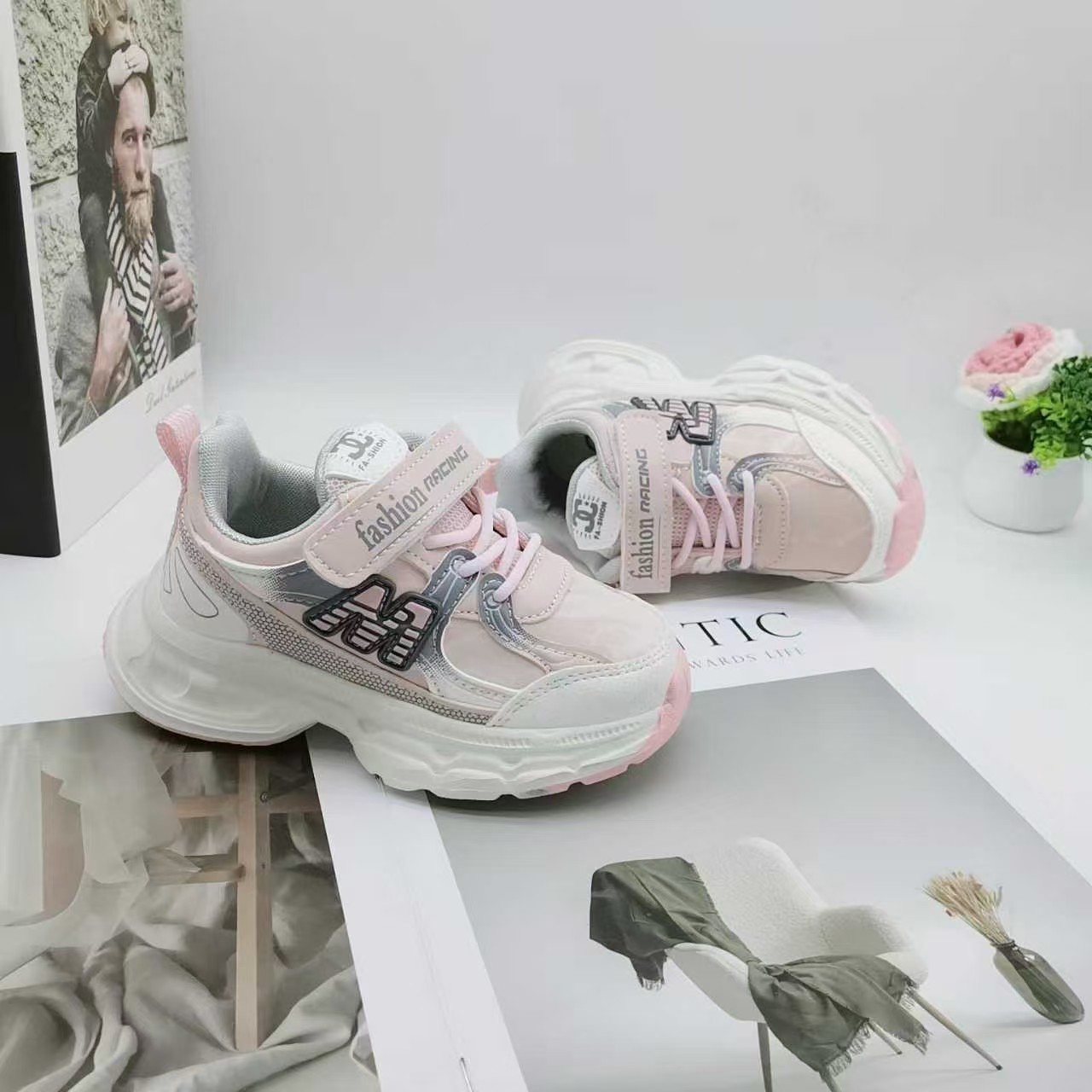 Otoño nuevo 2025 zapatos de cuero para niños y niñas zapatos deportivos para bebés zapatos de correr para niños y niñas