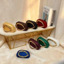 �羳�¿�μ�б��Ůʿ���ð��߼��������������������������b��