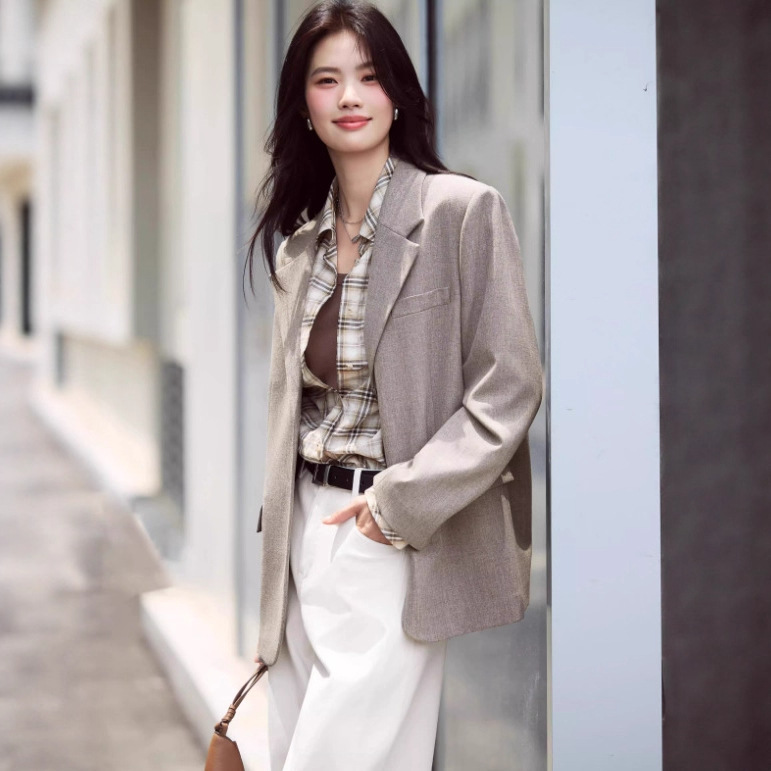 Small Wide-Shouldered Single-Breasted Suit for Women 2025 Autum New Classic Elegant Casual Work Clothing Jacket 1g8910951
