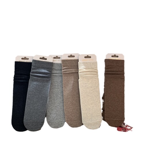 Boneless color imitation brown matches Bucan shoes and socks for children and women, autumn and winter Mallow mid-calf socks, combed cotton stack socks for postpartum women