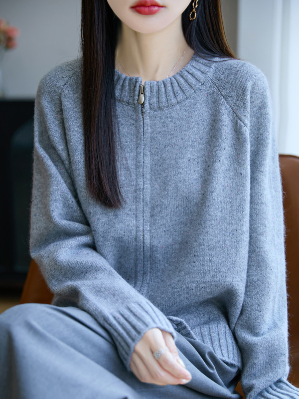 Wholesale 25 New Spring, Autumn and Winter Raccoon Velvet Round Neck Knitted Cardigan Long-Sleeved Women's Double Zipper Colorful Warm Top Thick