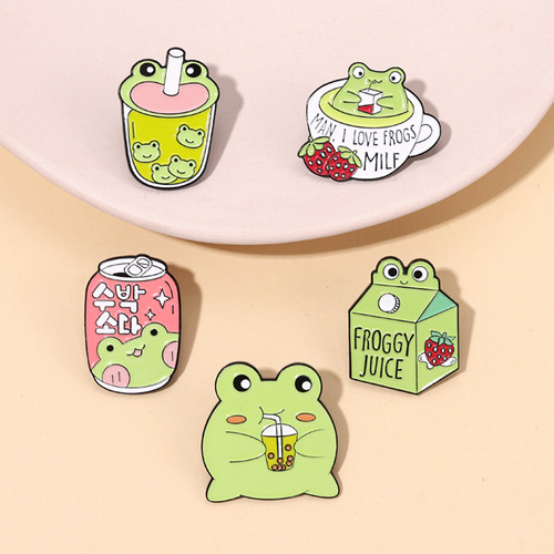 Cute and cute soda bottle cartoon frog shape badge personalized beverage bottle exquisite niche alloy corsage accessories