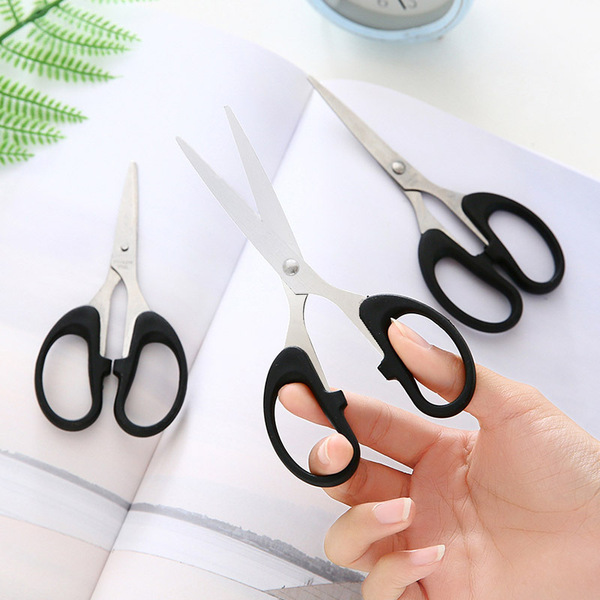 Scissors for students