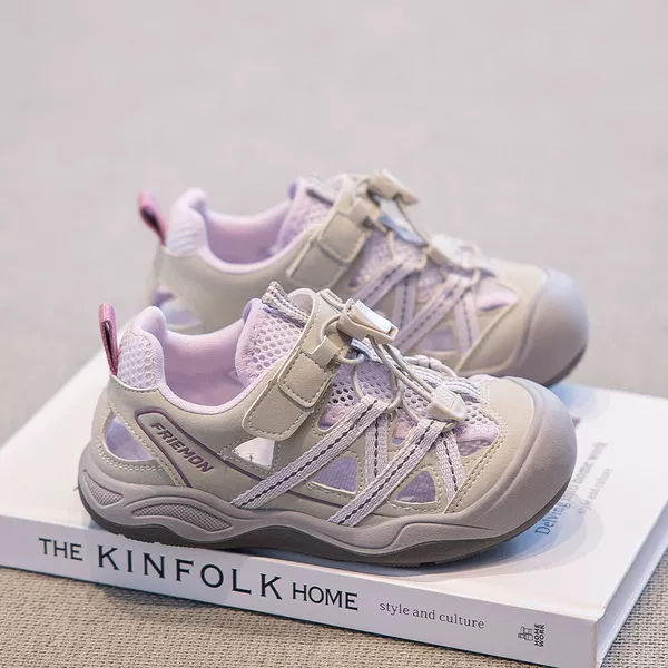 Girls' Sports Sandals 2026 Summer New Style Little Girls' Closed-Toe Non-Slip Beach Shoes for Older Children Casual Sports Shoes