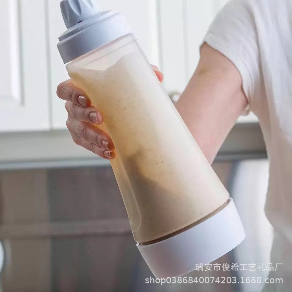 Productos de TV whiskware manivela bateador botella de mezcla fabricante de dispensador de masa en las ventas de acciones