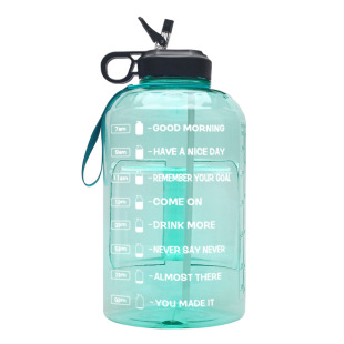 һ�����l���ϴ�ˮ��1�Ӂ��u׃ɫ3.78L���R�d���uˮ�ر�y�\��ˮͰ