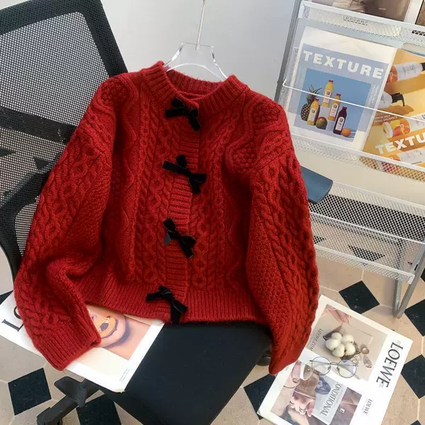 Red【】