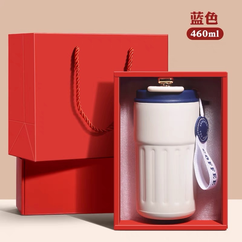 Taza de café con temperatura inteligente 316 Taza de aislamiento de acero inoxidable Taza de agua de alto valor para hombres y mujeres Regalos portátiles al por mayor