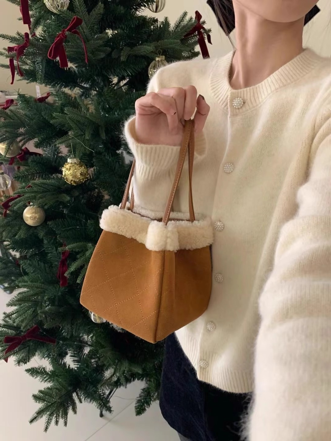 Cardigan coreano in velluto con scollo rotondo e maniche ricamate viola da donna, piccolo cappotto lavorato a maglia profumato primaverile_voghion.com