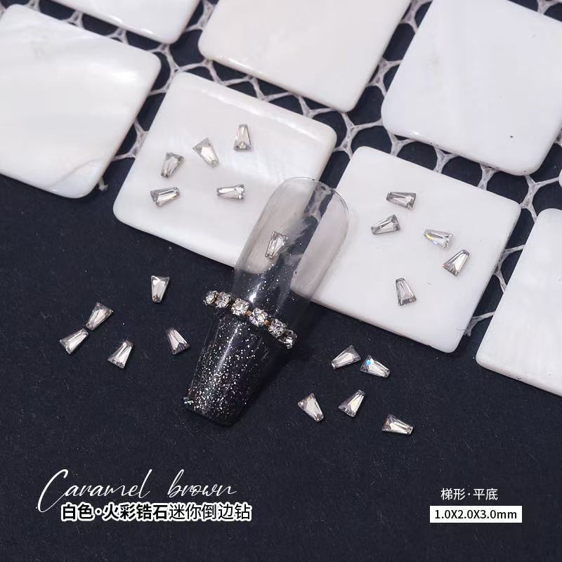 최상급 화이트 큐빅 지르코니아 [사다리꼴·1x2x3mm] 낱개