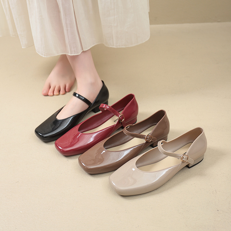 summer Mary Jane shoes