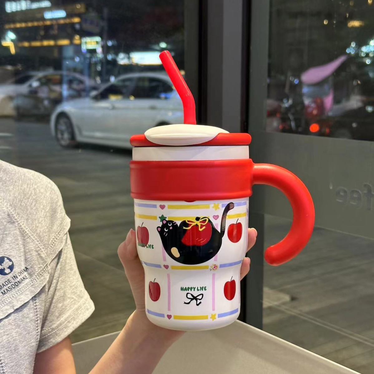 2024 nueva taza termo gigante de alto valor taza de té con leche taza de vientre de la suerte taza de agua portátil de paja de viento lindo