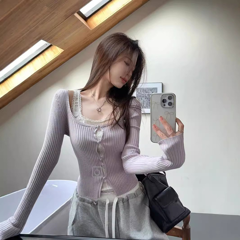 Real shot ~ lace stitching fake two long sleeve knitted cardigan women's early autumn Korean pure sweater 70367