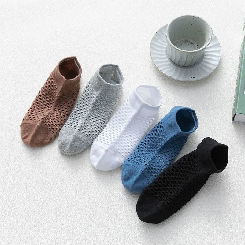 Calcetines de Hombre Calcetines de verano calcetines de agujero Delgado calcetines de tobillo de corte bajo de Corea calcetines invisibles venta directa de fábrica al por mayor