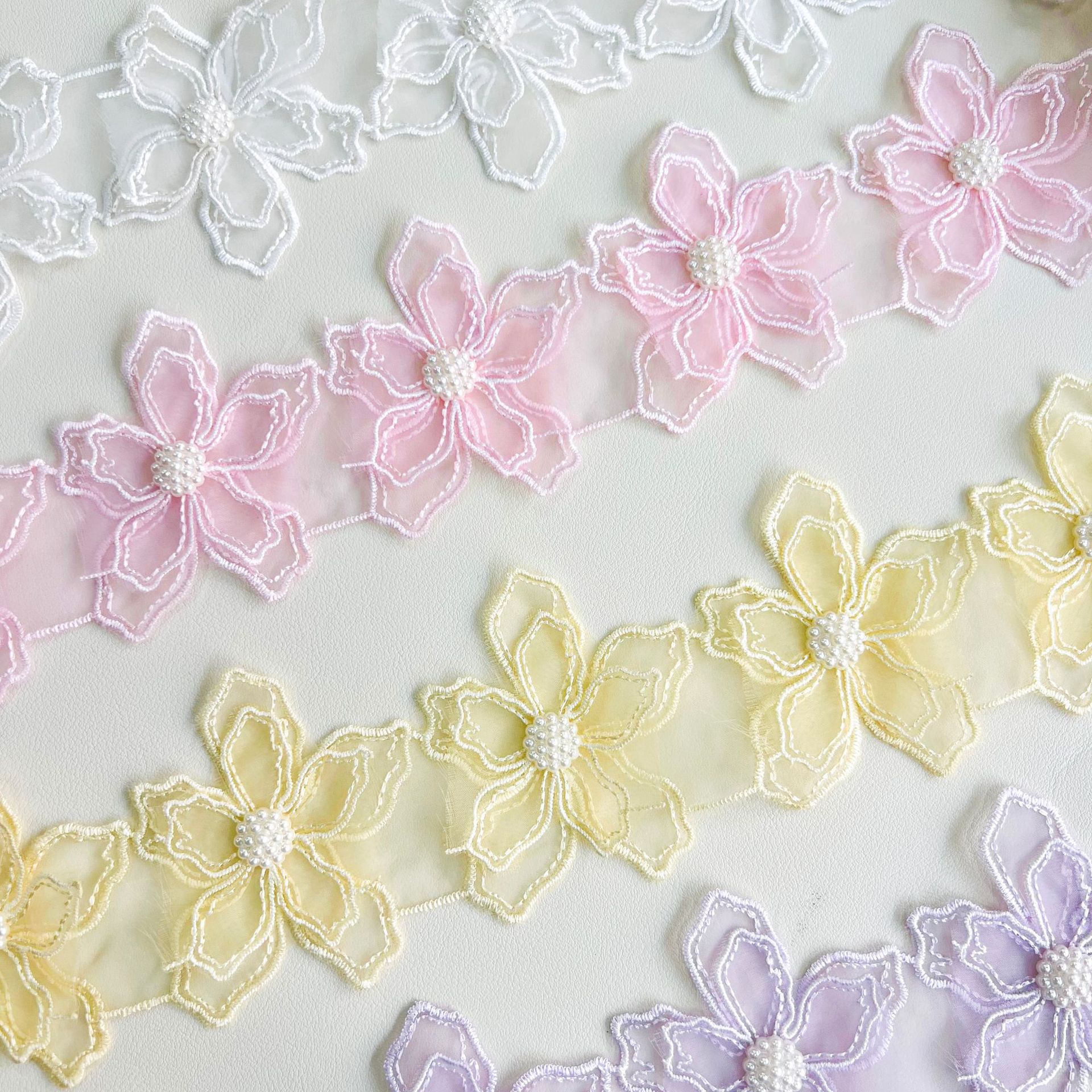 Material de malla de encaje de flores multicolor con decoración de perlas Ropa para niños Accesorios para el cabello Zapatos y sombreros Accesorios para textiles para el hogar image 3
