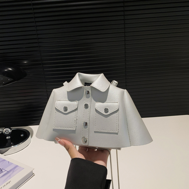 Camisas en forma de bolsas 2024 nuevo verano dopamina vestir con color caramelo nicho de diseño sensación de moda