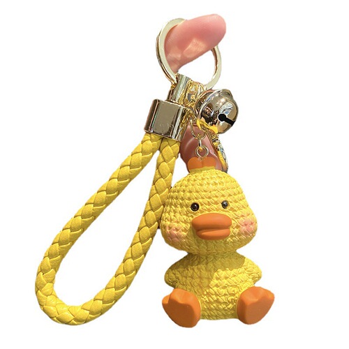 Internet celebrity cute pig key chain wool exquisite small animal trendy doll bag charm car key chain wholesale