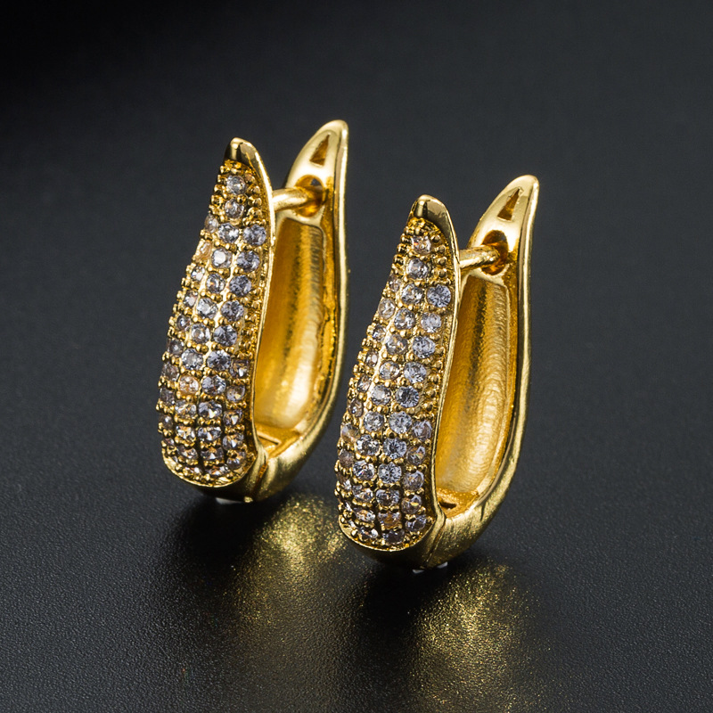 Fashion Geometric Copper Gold-plated Micro-inlaid Zircon Earrings display picture 4