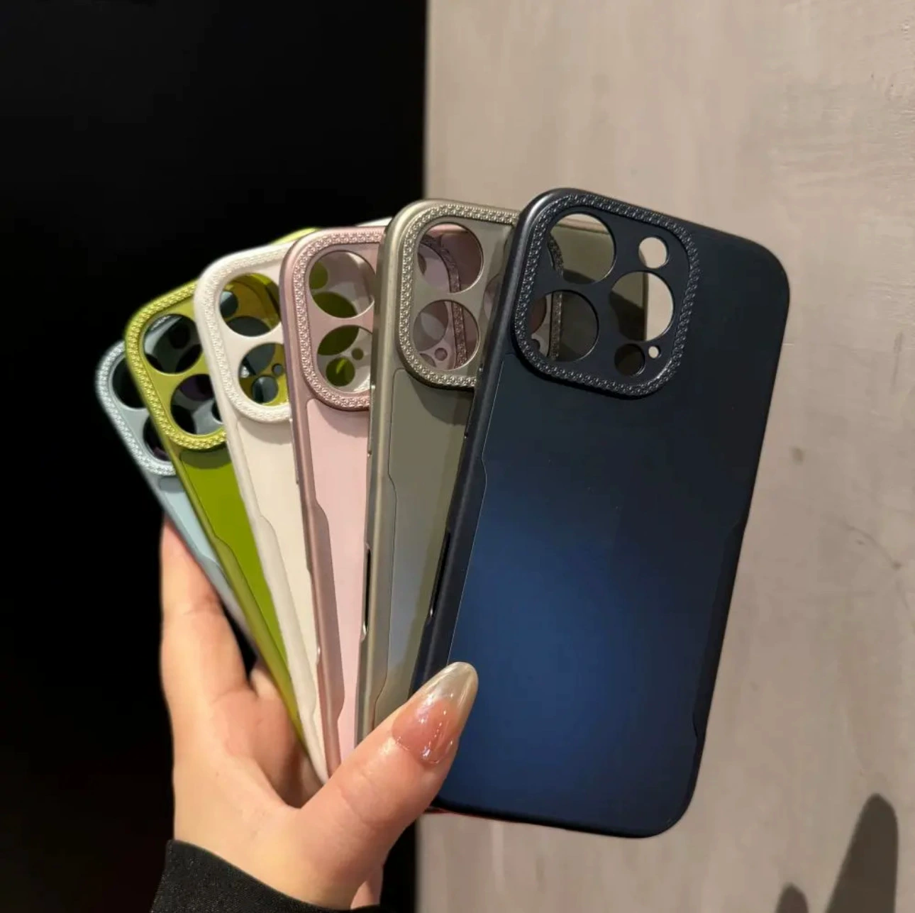 Protective phone case (Apple) 16 Pro Max — matte TPU + PC, simple elegant design