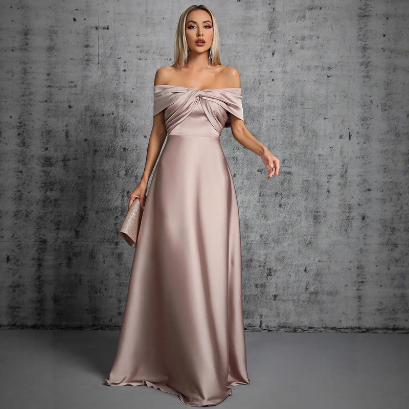 Satin One-Shoulder Evening Dress Cross-Border Birthday Party Cocktail Dance Long Dress High-End Atmospheric Dress Satin One-Shoulder Evening Dress Cross-Border Birthday Party Cocktail Dance Long Dress High-End Atmospheric Dress