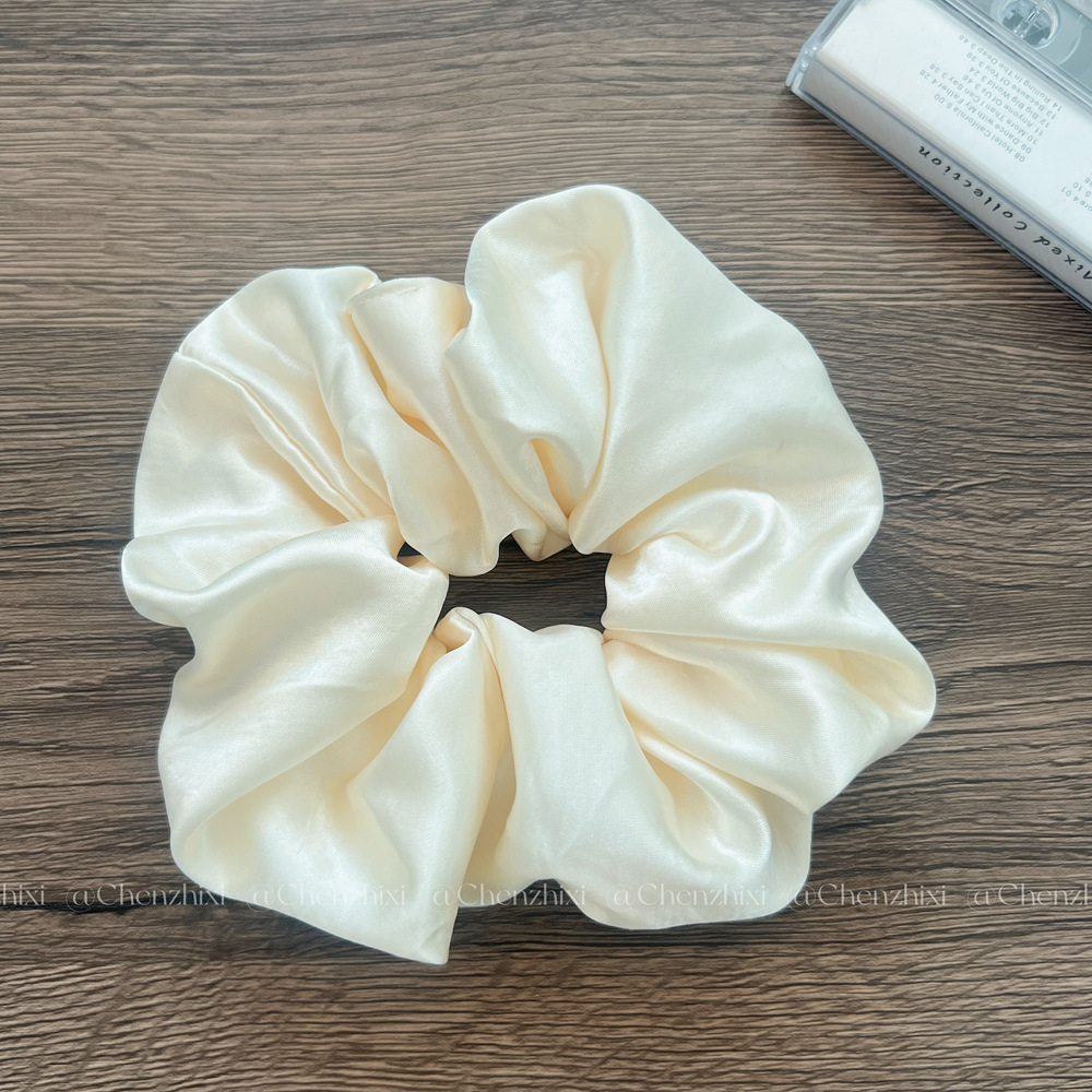 21 펄 새틴 베이지