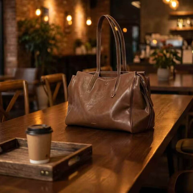 Songshanxia Youxunji Series Vegetable-Tanned Leather New Large Capacity Tote Bag Travel Bag Single-Shoulder Commuter Women's Bag Songshanxia Youxunji Series Vegetable-Tanned Leather New Large Capacity Tote Bag Travel Bag Single-Shoulder Commuter Women's Bag