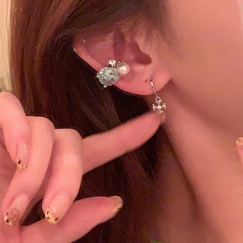Korean new style exquisite super flash zircon earrings for women without pierced ears bone clip earrings versatile temperament ear jewelry wholesale