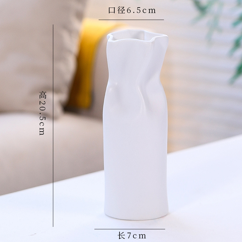 シンプルな現代の満天星陶磁器の花瓶の置物の客間の白い磁器の小さい清新な乾いた花の生け花の創意の陶磁器の花器|undefined