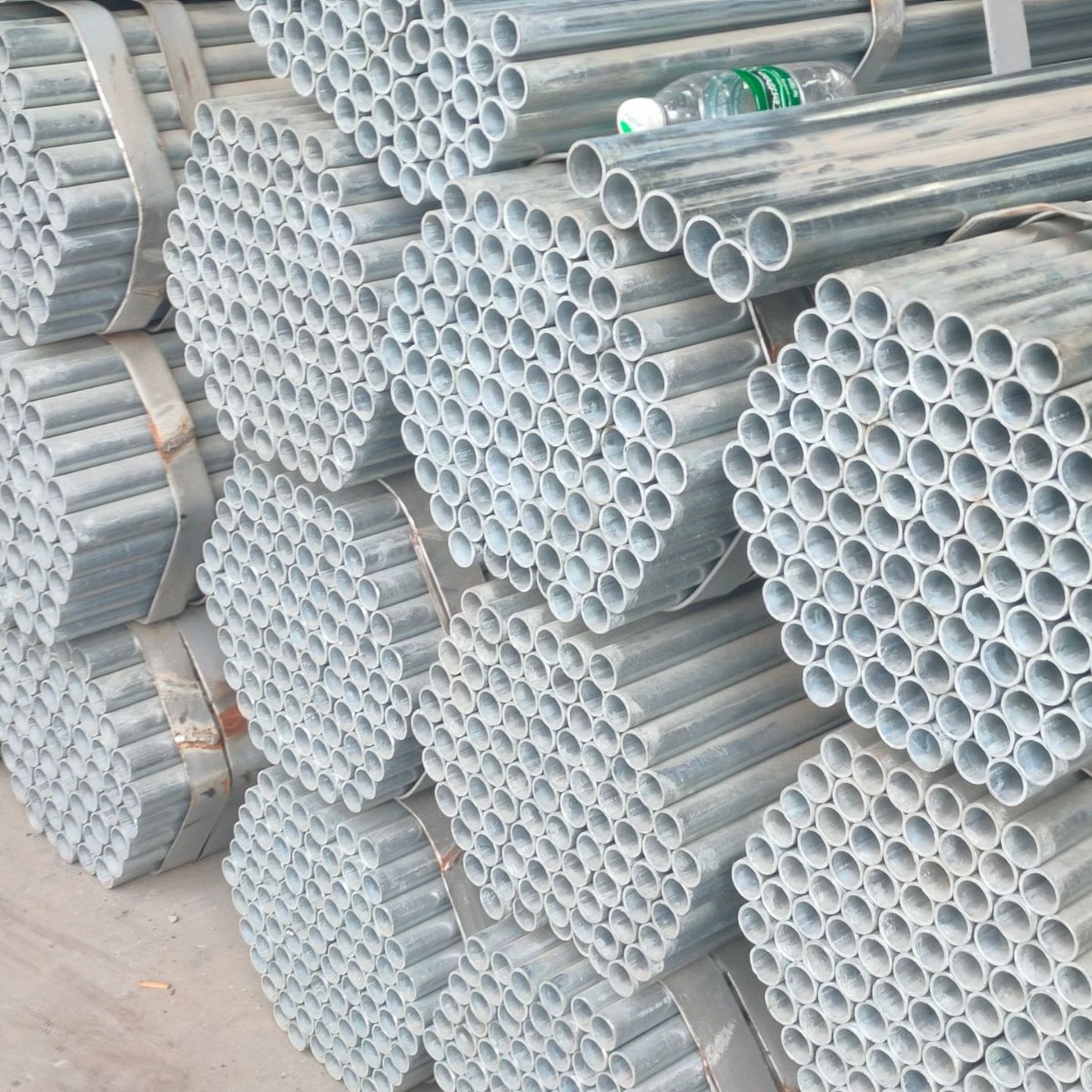 陕西现货供应国标热镀锌管DN100规格齐全可零售可批发