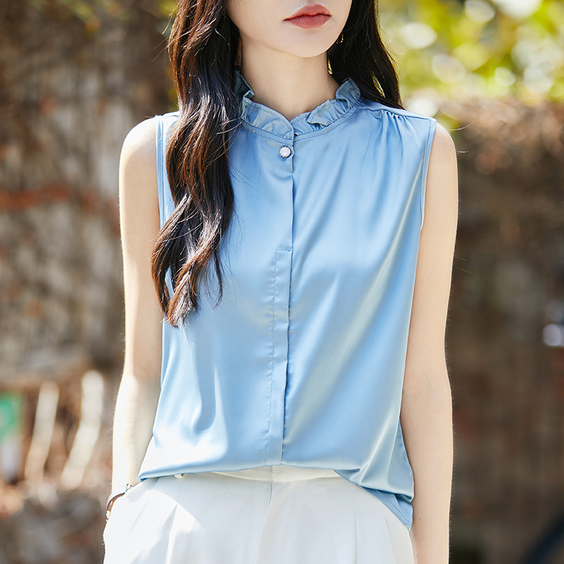 Silk Satin 2025 Spring and Summer Women's New Satin Ear Round Neck Buckle Sleeveless Shirt Solid Color Top Silk Satin 2025 Spring and Summer Women's New Satin Ear Round Neck Buckle Sleeveless Shirt Solid Color Top