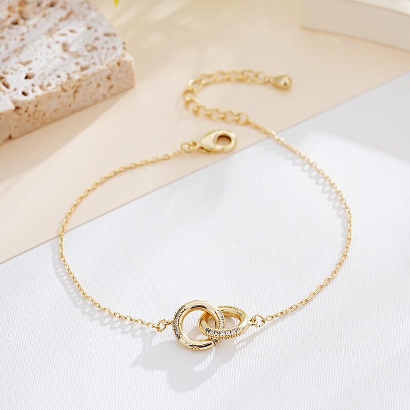 European and American Cross-Border Trendy Personality Jewelry Interlocking Friendship Bracelets Copper Gold-Plated Bracelets Women's Jewelry European and American Cross-Border Trendy Personality Jewelry Interlocking Friendship Bracelets Copper Gold-Plated Bracelets Women's Jewelry